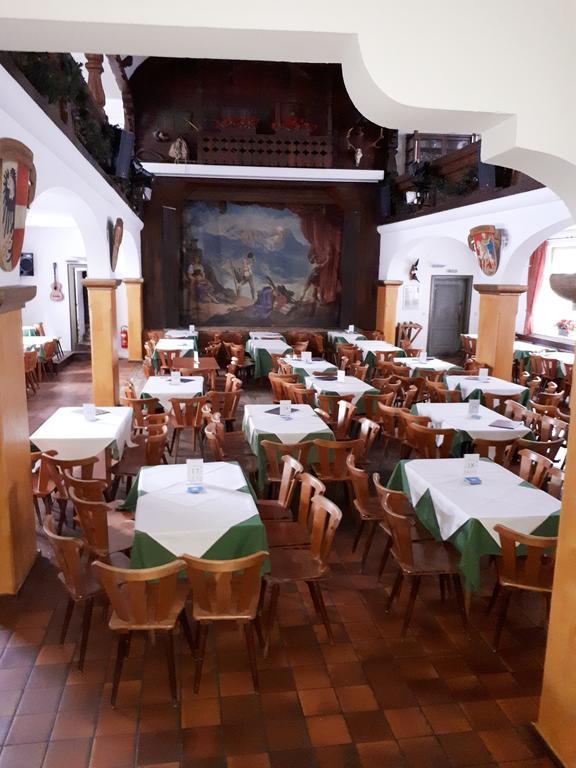 Gasthof Zum Rassen Γκάρμις-Παρτενκίρχεν Εξωτερικό φωτογραφία